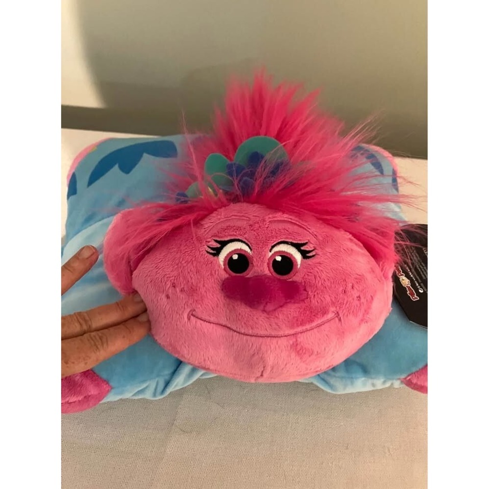 Trolls Pillow Pet Stuffed Plush Pink Poppy. New with tags. Extra Large